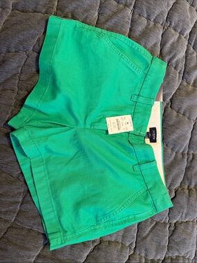 J. Crew green khaki shorts, NWT